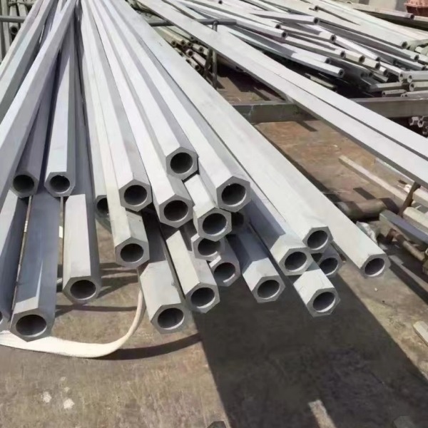 904L進(jìn)口圓坯定做不銹六角管